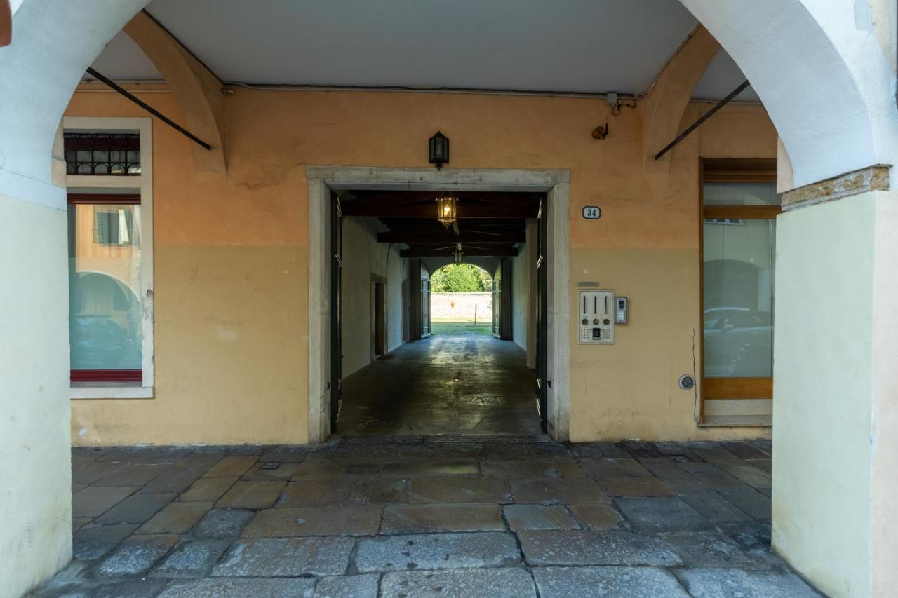 Apartment Casa Charleston In Palazzo Nobiliare Al Duomo Padova