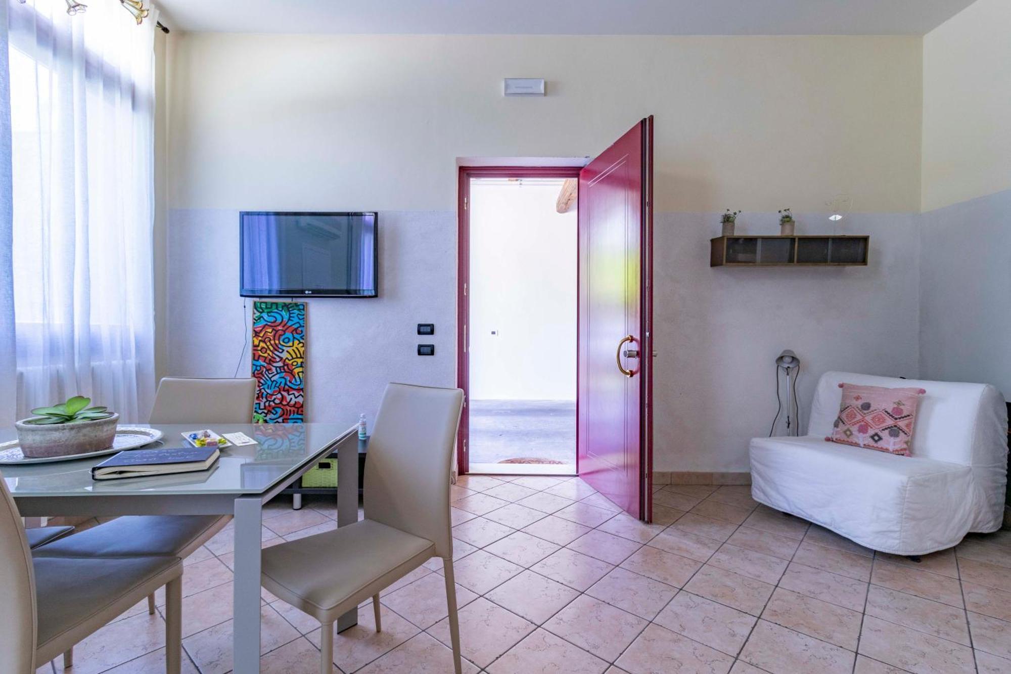Appartamento Casa Charleston Dimora Smart Al Duomo *